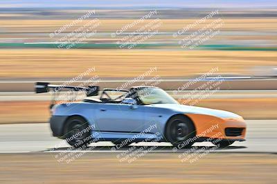 media/Dec-28-2024-Extreme Speed (Sat) [[dd5bc3b342]]/Red Group/Session 3 (Turns 11 and 12)/